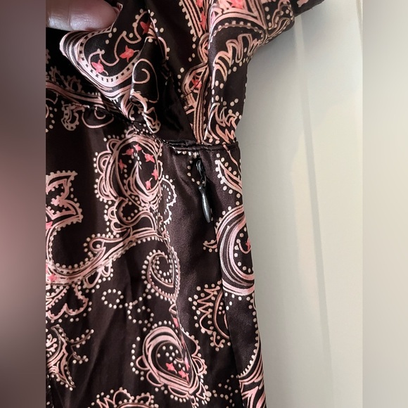 Michael Michael Kors 100 % Silk Short Roll-up Sleeve Women’s Size Medium - Picture 6 of 16